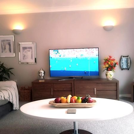 Ludlow Mews Town House With Free Parking ภายนอก รูปภาพ