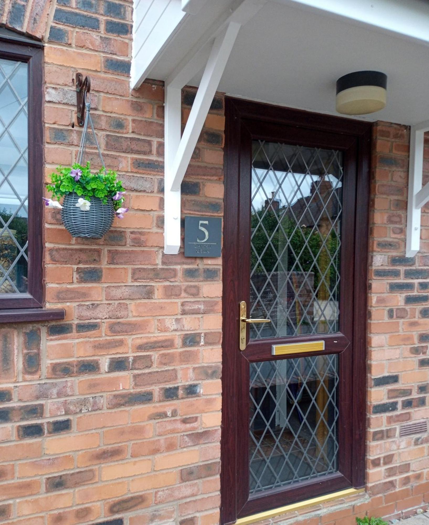 Ludlow Mews Town House With Free Parking ภายนอก รูปภาพ